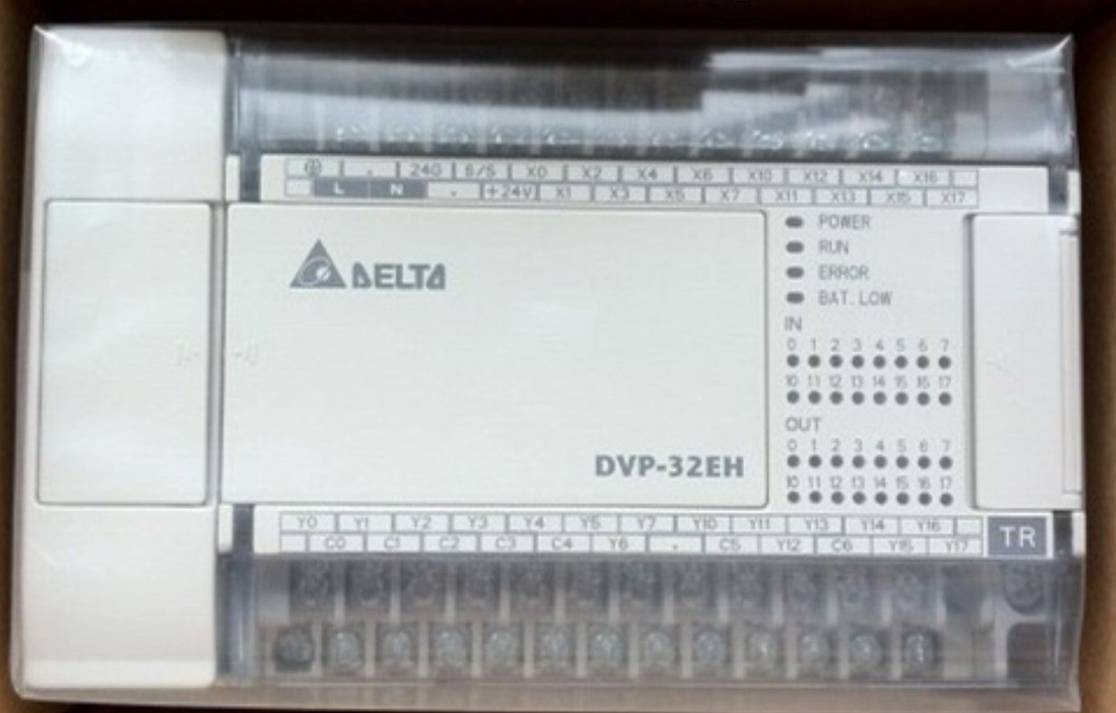 new  Delta Programmable Controller DVP32EH00R2-L (16DI/16DO) Delta