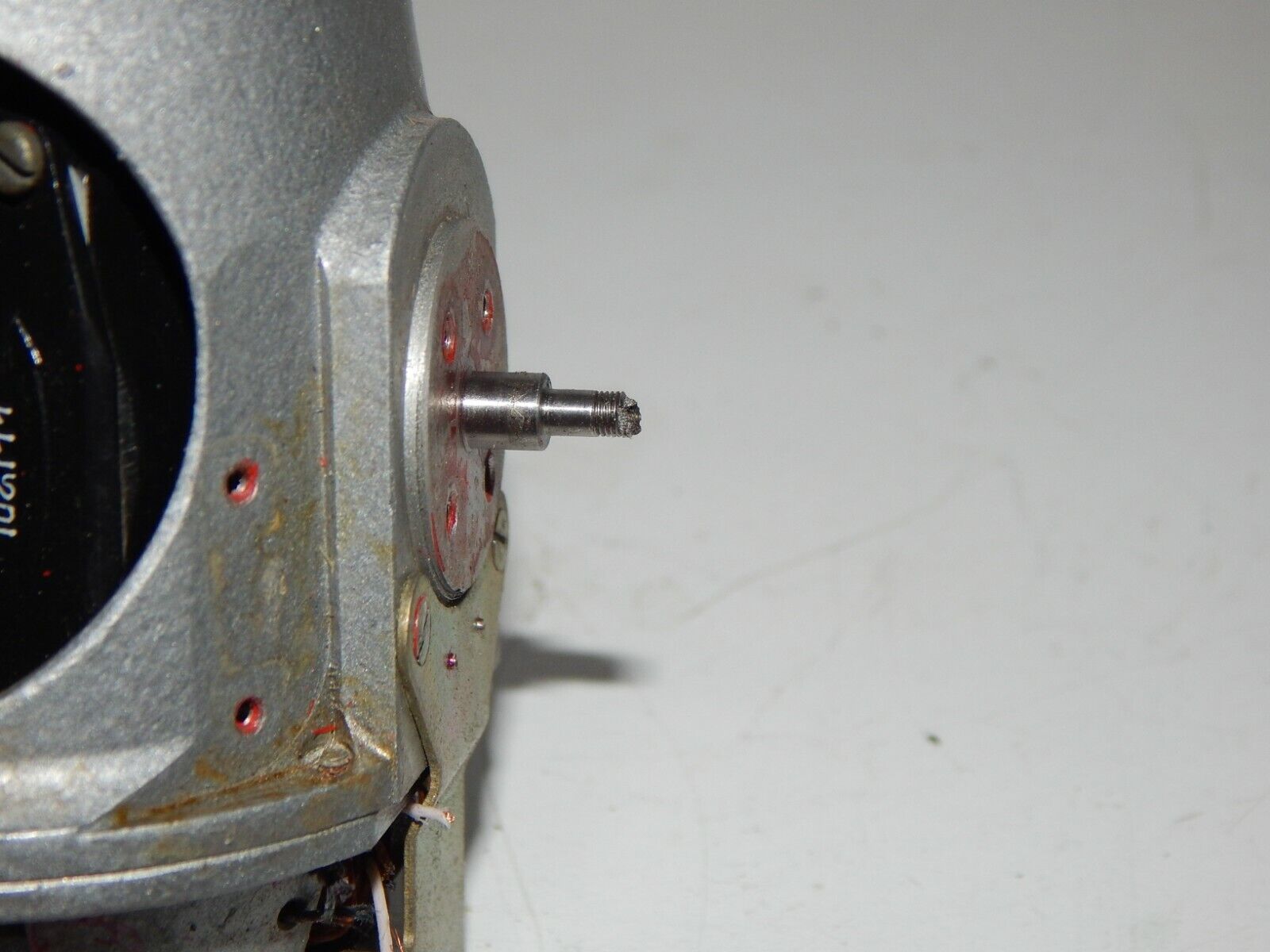 Used Gyroscope from Aircraft - Precision Rotation Sensor - AIRCRAFTPRECISION.COM