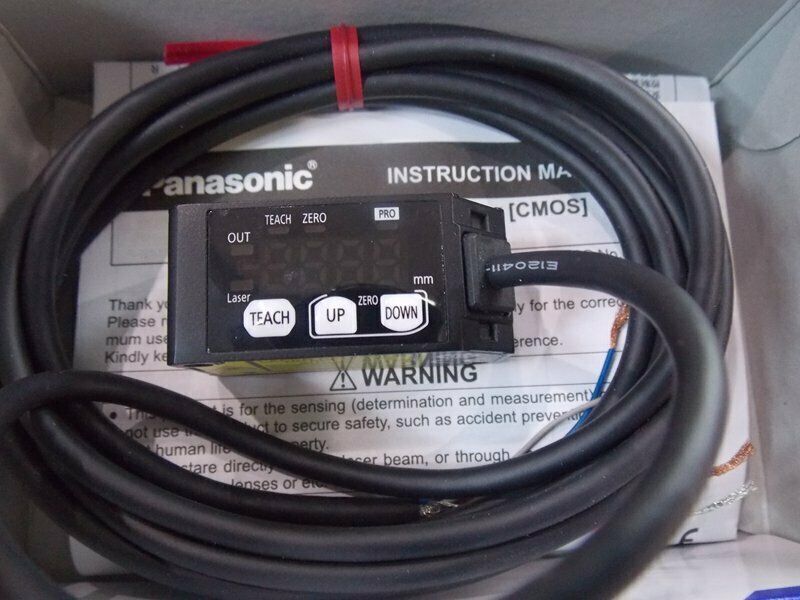1-Piece Panasonic HG-C1200 Laser Displacement Sensor In Box - PANASONIC