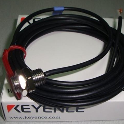 KEYENCE SH-110 Sensor Head - Precision Temperature and Humidity Monitoring Device for Industrial and Agricultural Applications - KEYENCE
