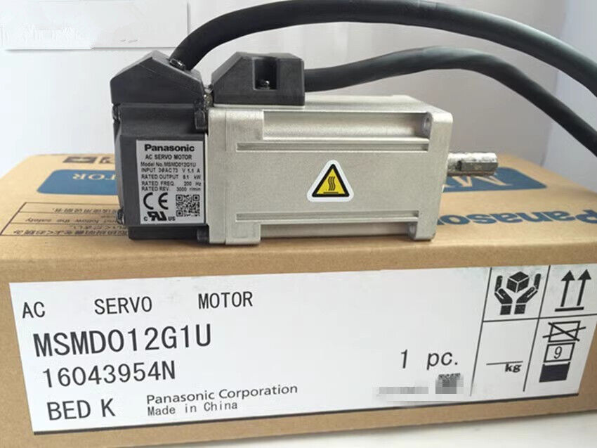 new 1pcs Panasonic Servo Motor MSMD012G1U A5 100W