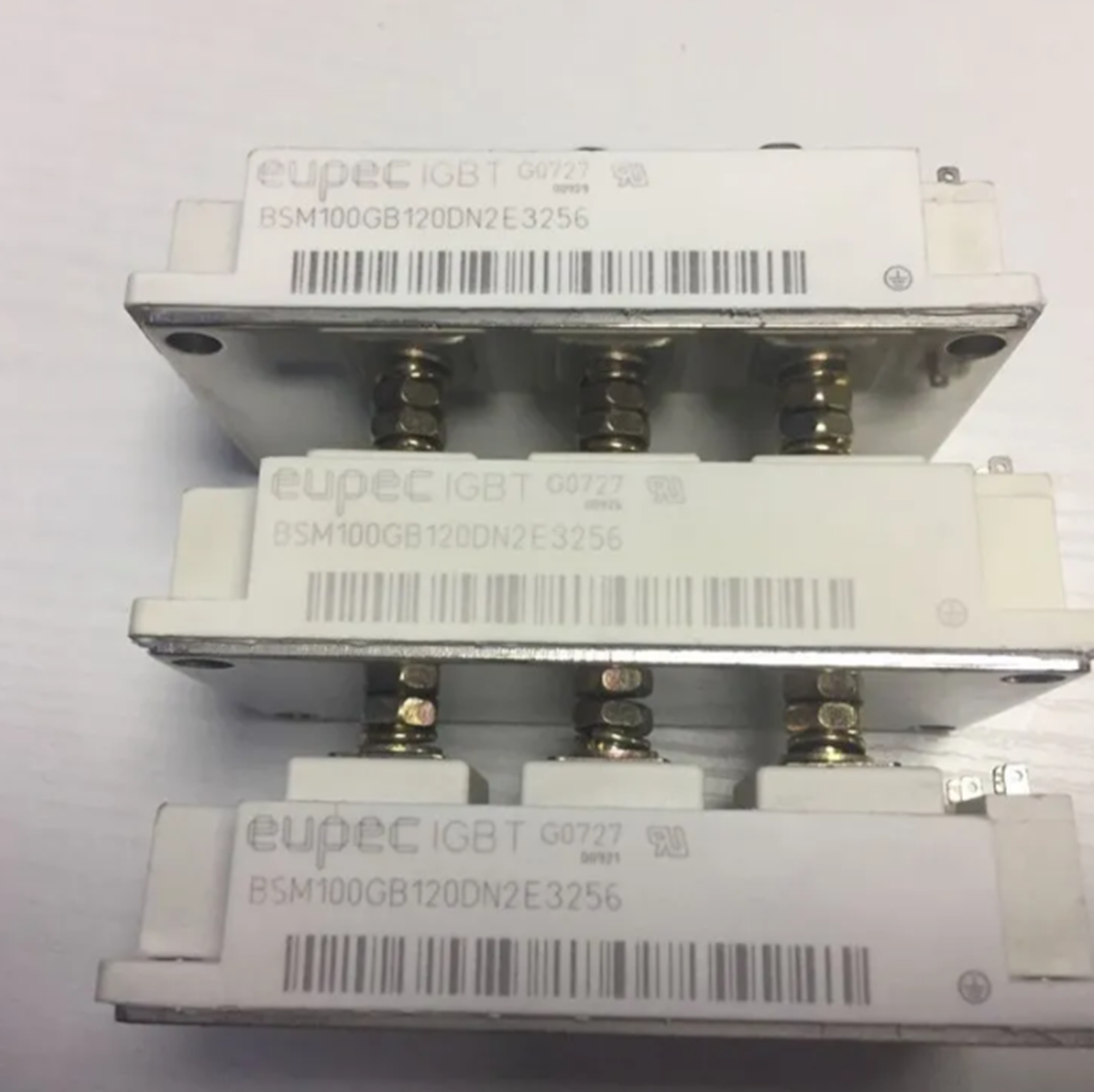 INFINEON BSM100GB120DN2E3256 Power Module Supply INFINEON