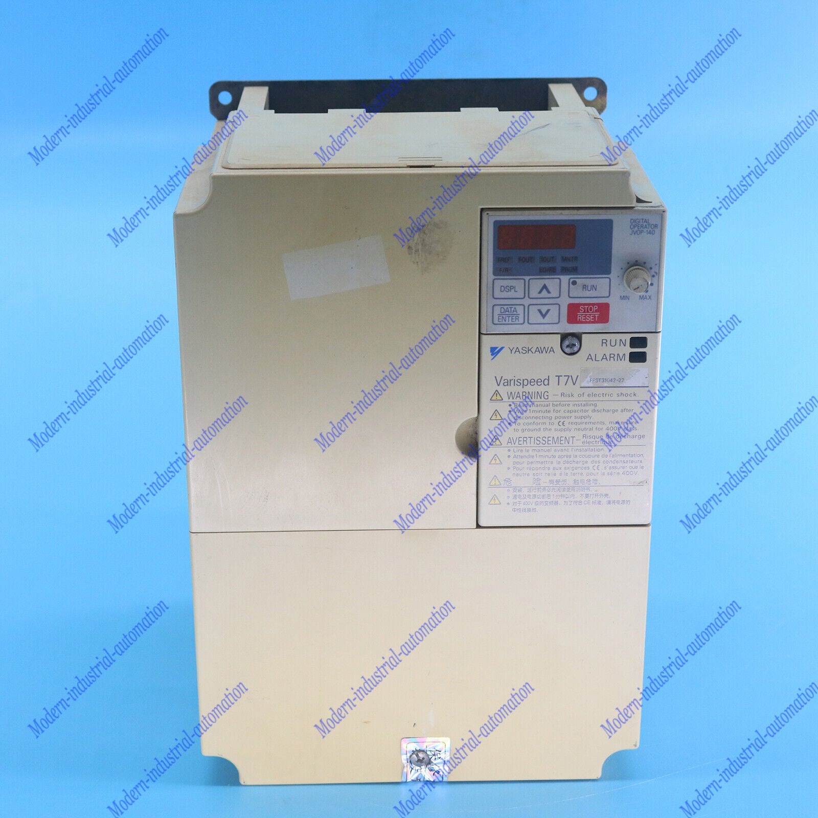 used 1PC Yaskawa V7 inverter CIMR-V7AM47P5 380V 7.5KW fast Ship - YASKAWA