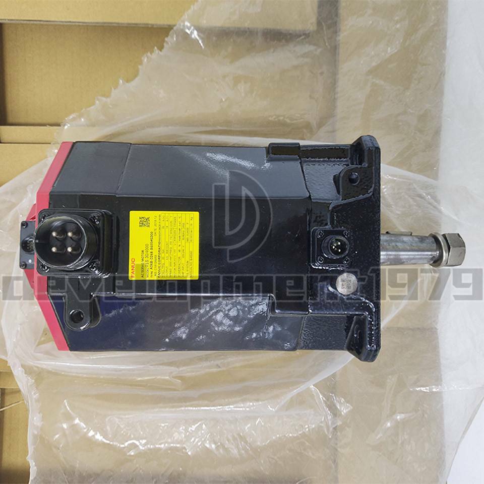 new ONE  Fanuc AC SERVO MOTOR A06B-0268-B605#S000
