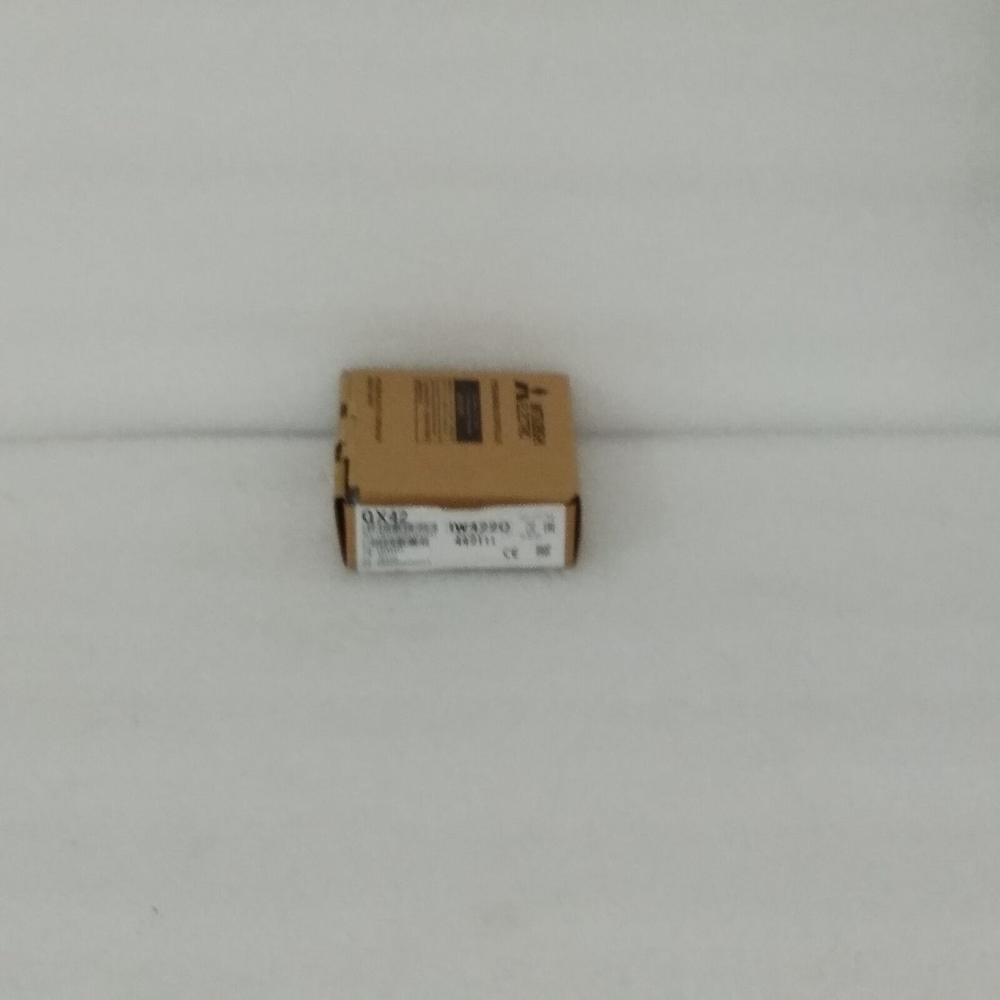 new Sent within 24 hours Mitsubishi PLC QX42 - MITSUBISHI