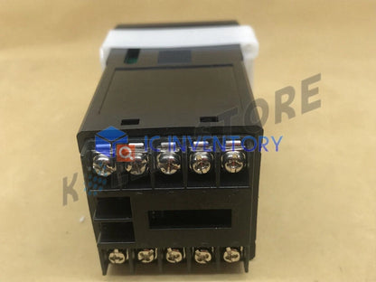 1PCS Omron Temperature Controller E5CZ-C2MT E5CZC2MT 100-240VAC
