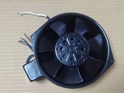 1pcs IKURA UTHA1B-US7556X-TP AC200V 40 / 36W 15055 fan with sensor