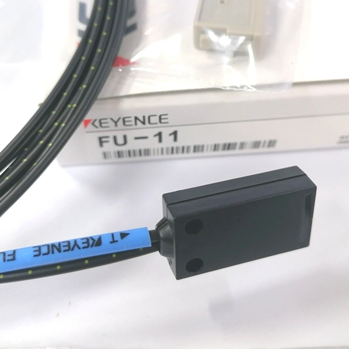 KEYENCE FU-11 Fiber Optic Sensor with Precision Measurement for High Performance Optical Sensor - KEYENCE