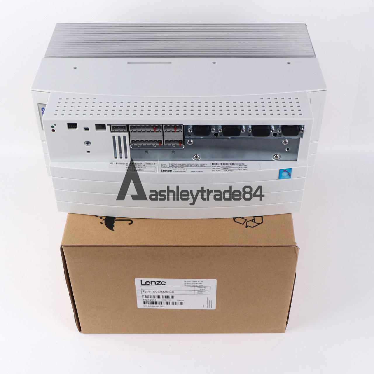 1PC  LENZE Servo Drive Inverter EVS9326-ES EVS9326ES