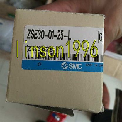 1PC SMC ZSE30 digital pressure switch - SMC