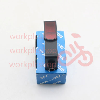 1PCS SICK WL23-2P2430 WL232P2430 Photoelectric Sensor In Box