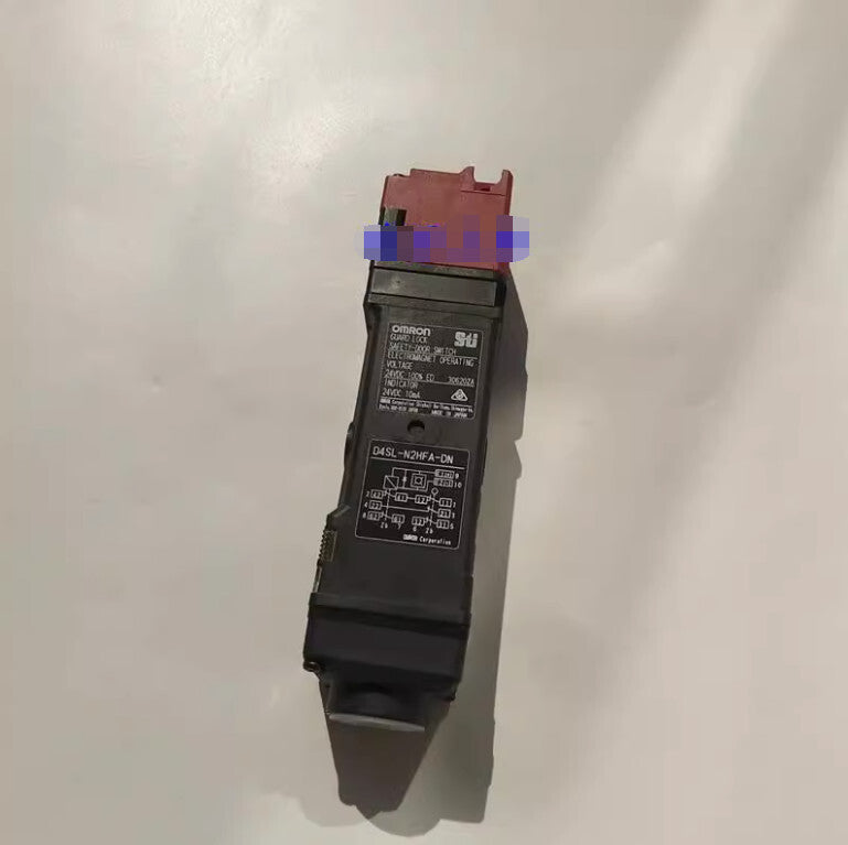 1PC Omron D4SL-N2HFA-DN Guard Lock Safety Door Switch Free Ship