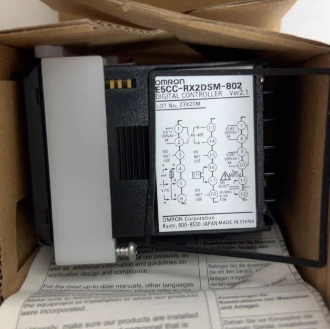 1PC  Omron E5CC-RX2DSM-802 Temperature Controller 24VAC/DC  Free Ship