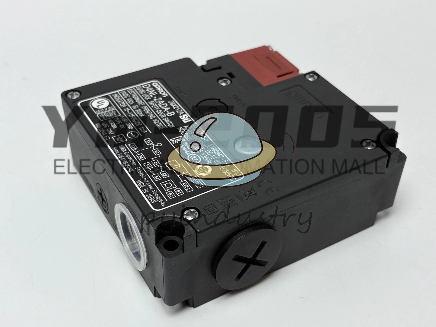 D4NL-2ADA-B 1PCS Omron Safety Gate Switch High quality Fast Shipping