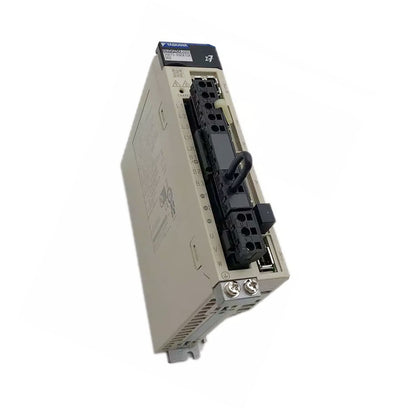 1PC Yaskawa Servo Driver SGD7S-R90A10A002 - YASKAWA