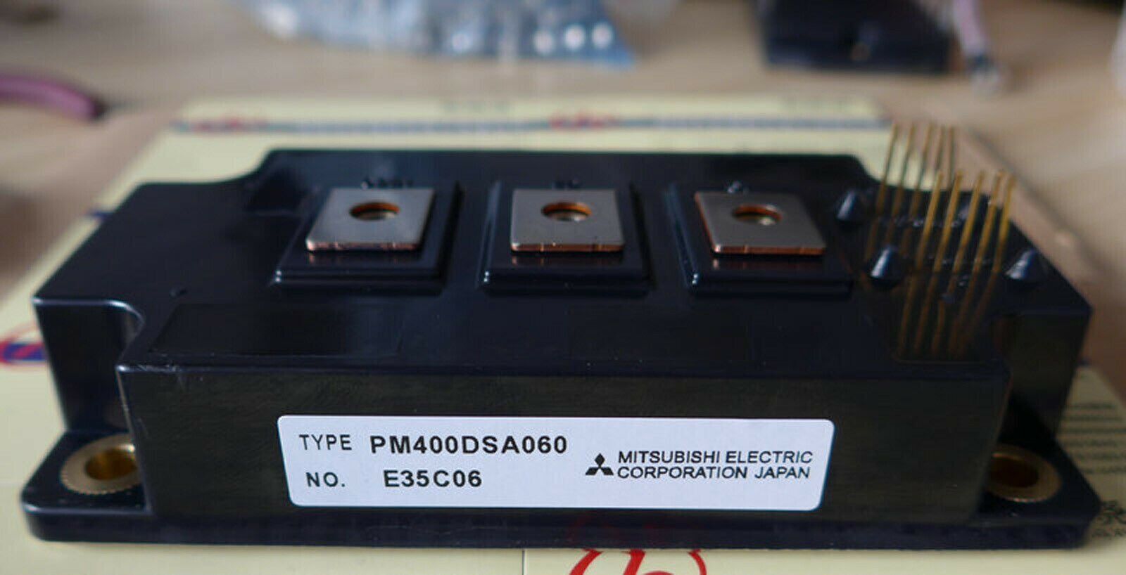 Mitsubishi IGBT module PM400DSA060 with one year warranty - MITSUBISHI