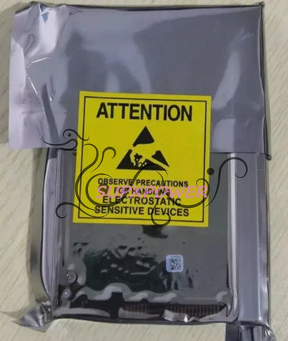 Lenovo ThinkSystem 00YK017 7XB7A00028 2.5" 1.8TB 10K SAS 12G Hard Drive #su