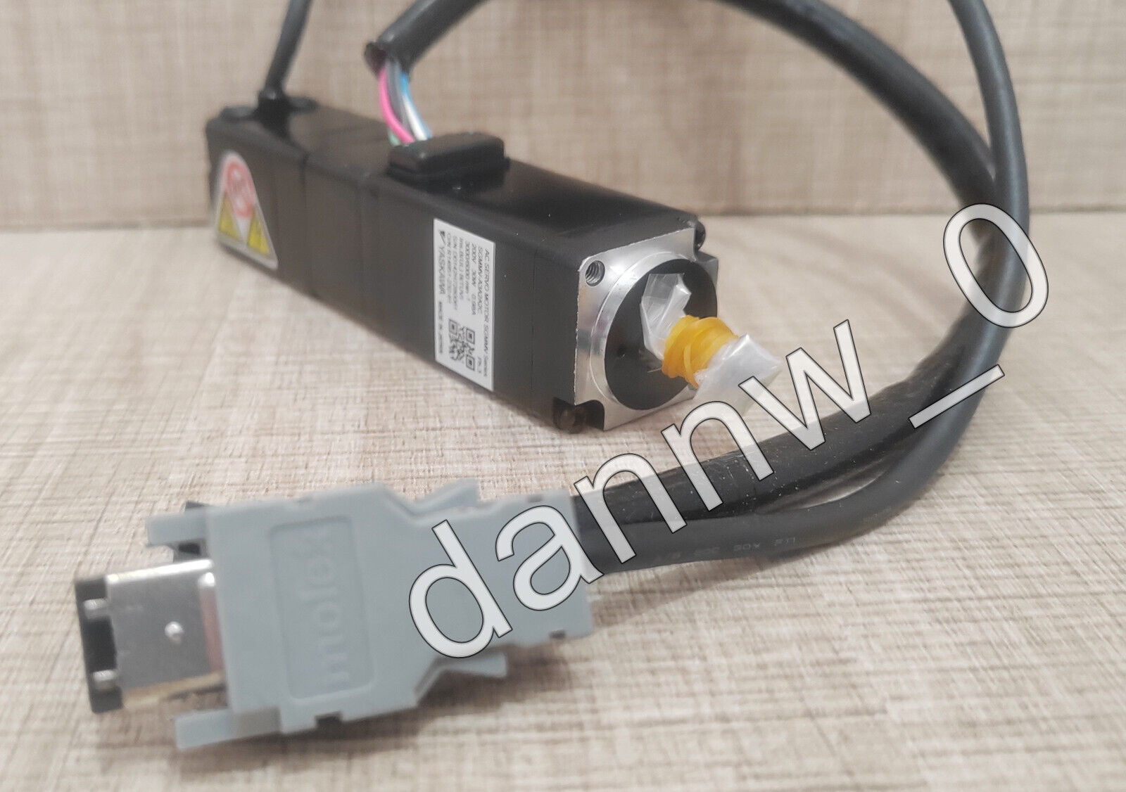 new YASKAWA SGMMV-A3A2A2C AC Servo Motor - YASKAWA