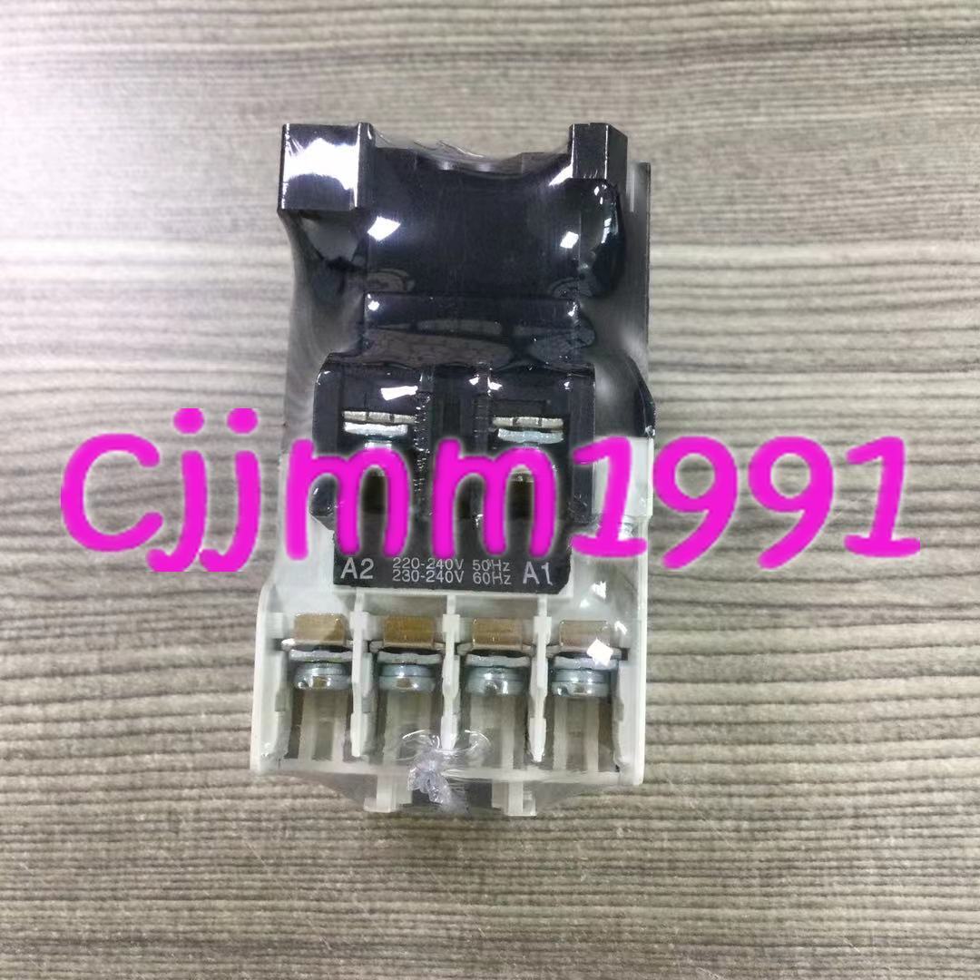 new 1PC Mitsubishi S-N11 AC220V - MITSUBISHI