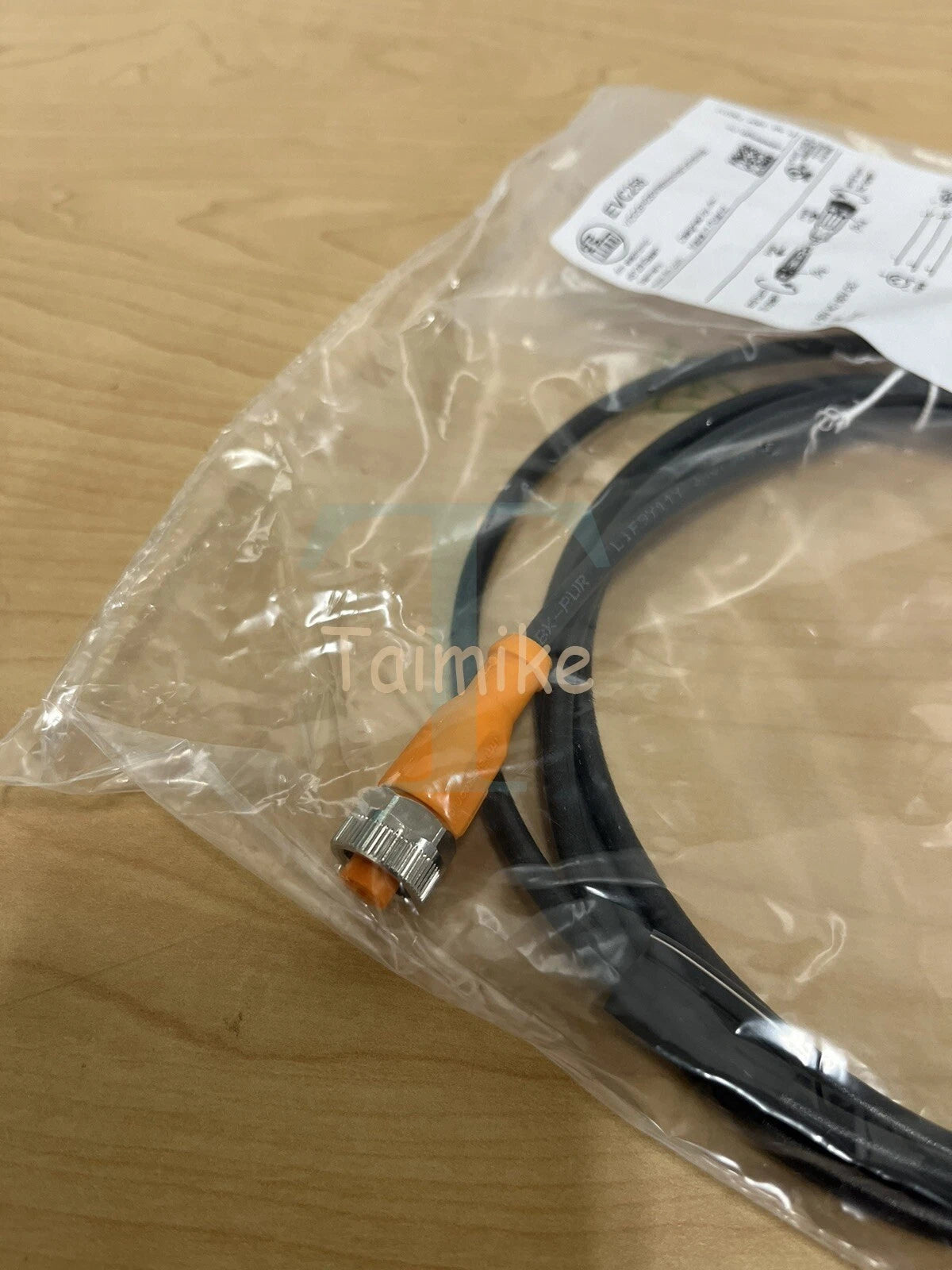 ! IFM EFECTOR EVC258 Sensor Connection 2m Cable - M12/M8 - Factory Sealed!