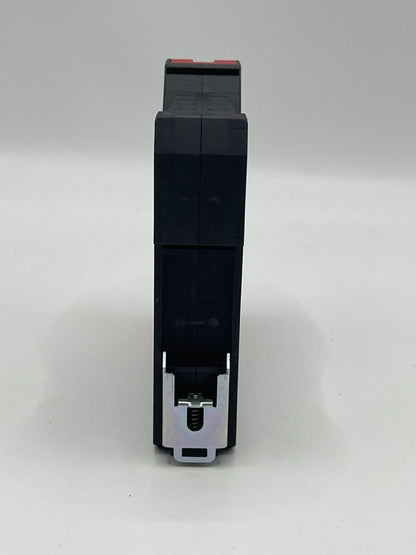 1pcs   Schneider safety relays XPSAF5130 Free shipping