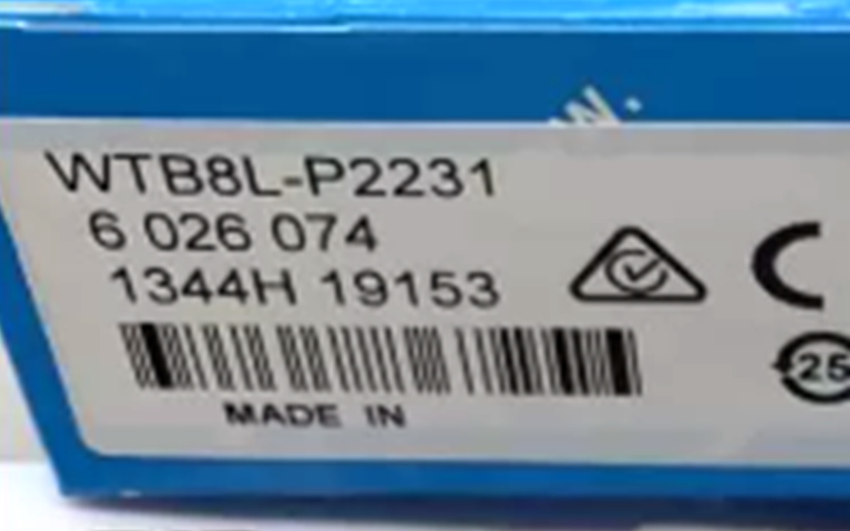 SICK WTB8L-P2231 - 1/2-Inch Diameter, 1600VAC, 2231 sensor - SICK