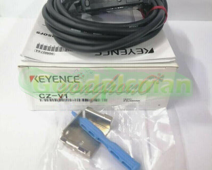 One KEYENCE CZ-V1 Differentiating Sensor Amplifier