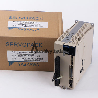 1PC Yaskawa SGD7S5R5A00A002 Servo Driver SGD7S-5R5A00A002