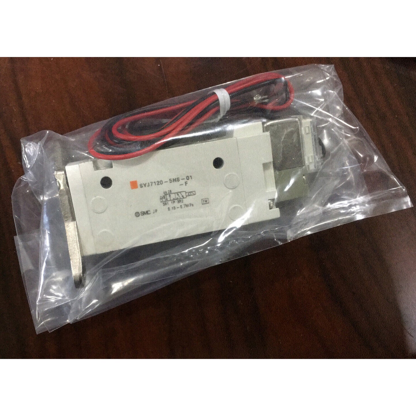 SMC SYJ7120-5HS-01 solenoid valve - SMC