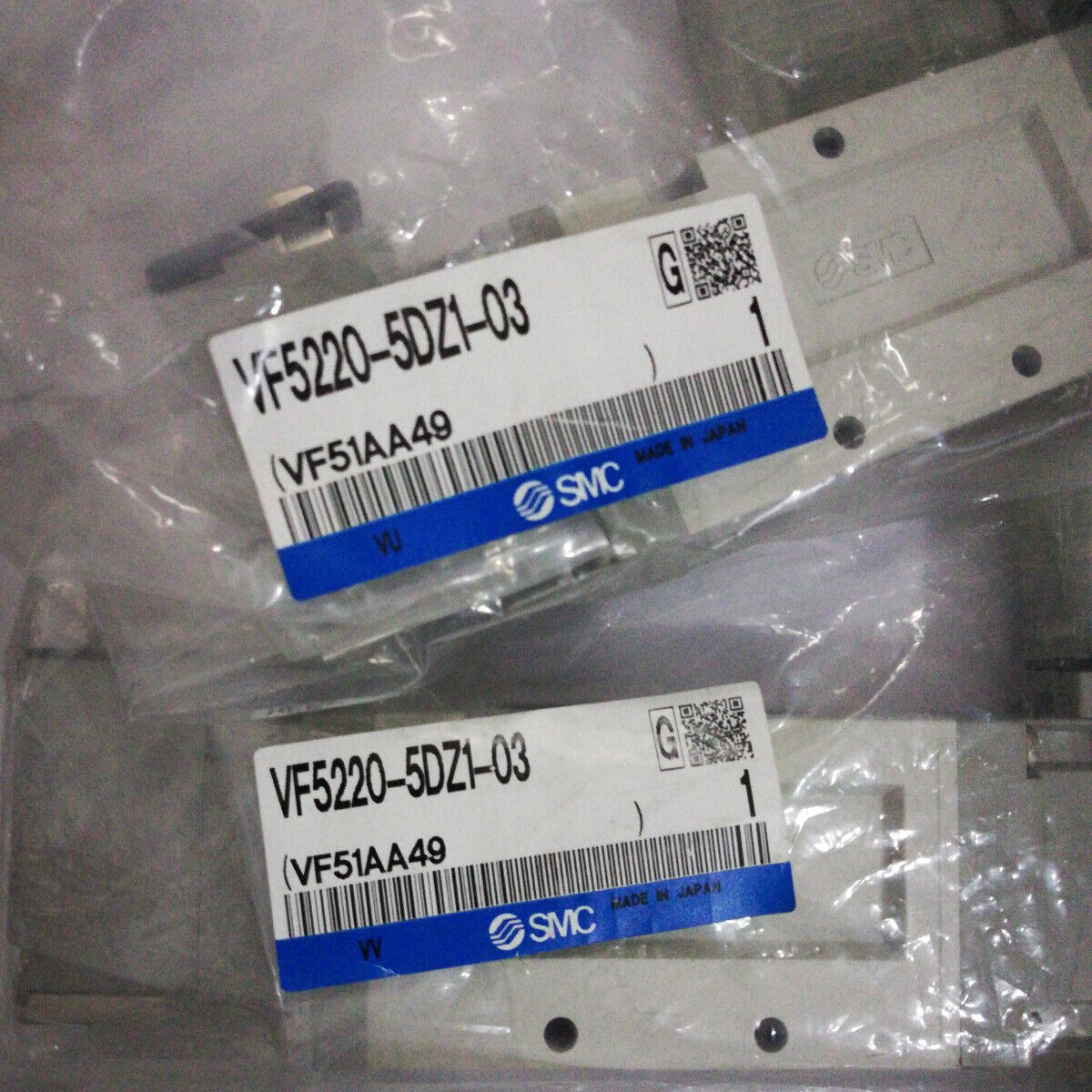 1PCS SMC Solenoid Valve VF5220-5DZ1-03 - SMC