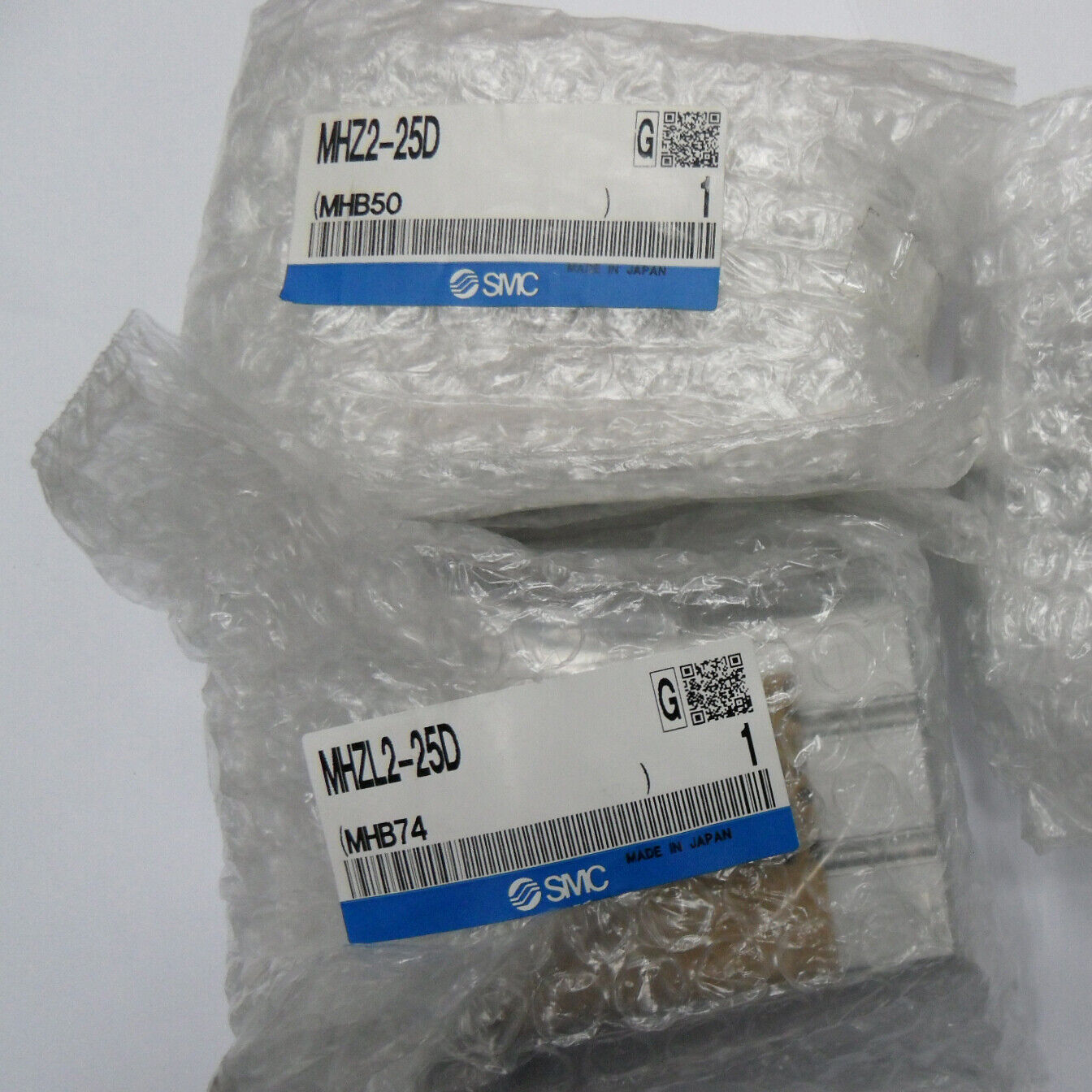 1-Piece SMC Finger Gripper Cylinder MHZL2-25D - SMC