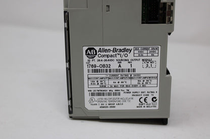 used Allen Bradley 1769-OB32 Output Module - ALLEN BRADLEY
