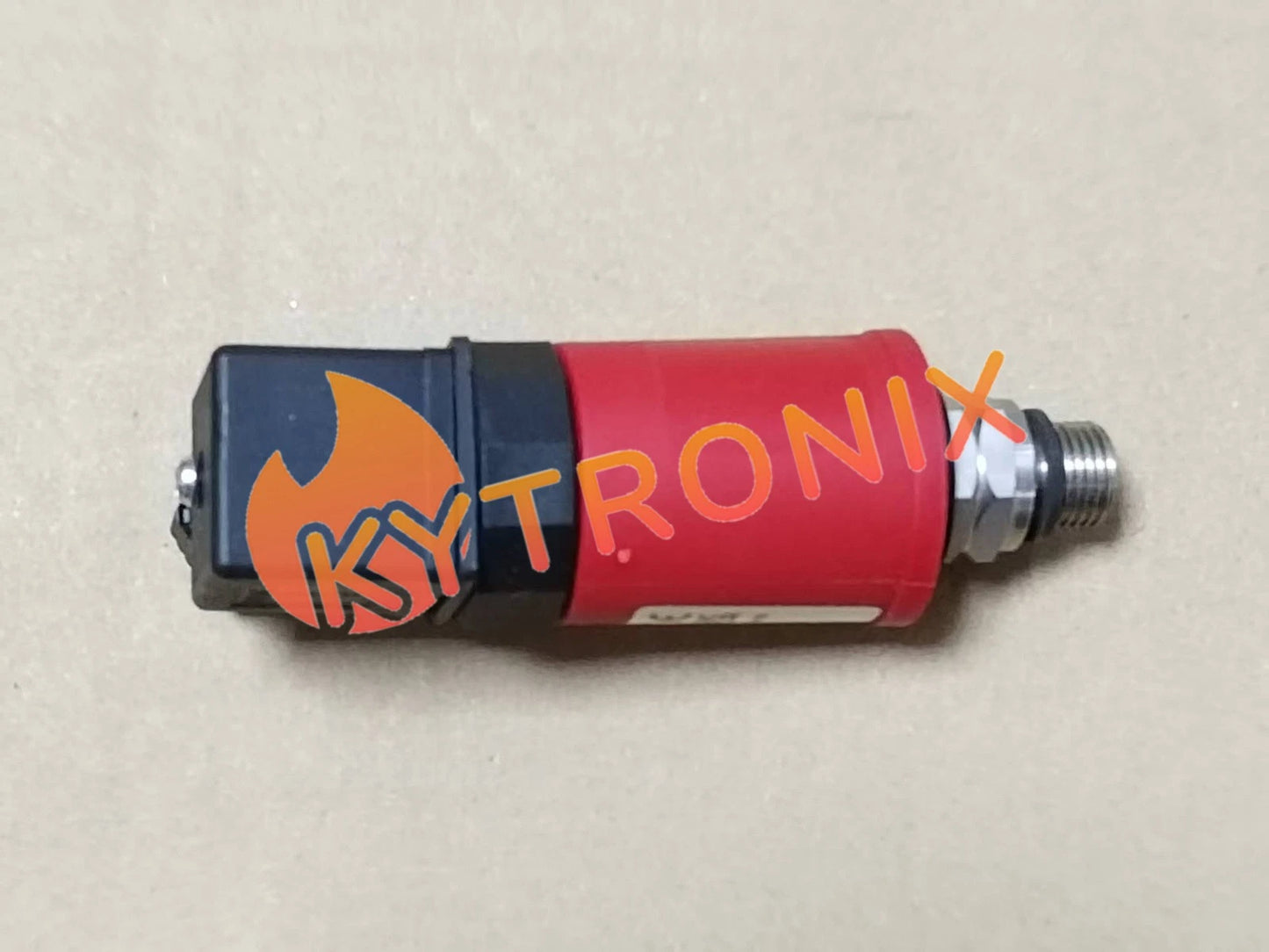 1PCS Huba Control Pressure Transmitter 501.931003141 0-16BAR