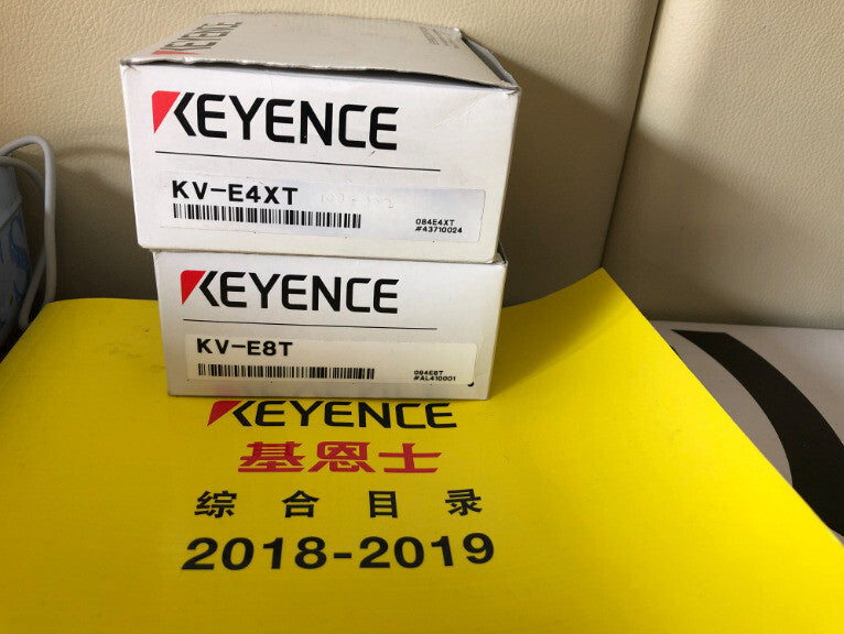 1PC Keyence KV-E4XT KVE4XT In Box