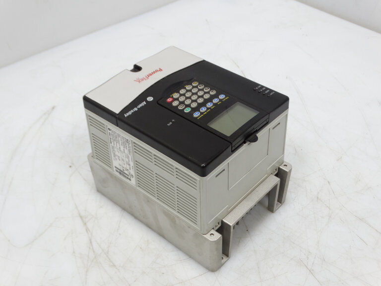 Allen Bradley 20AD5P0A3AYNNNC0 Series A Drive - ALLEN BRADLEY
