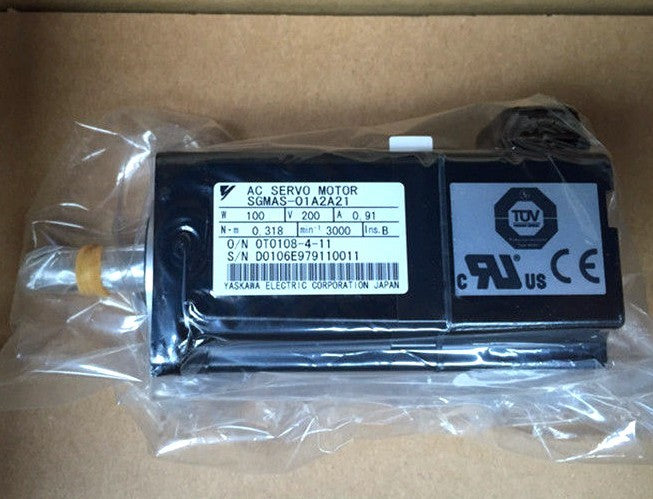 1PC YASKAWA AC SERVO MOTOR SGMAS-01A2A21
