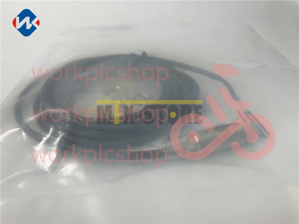 1PCS OMRON E2E-X5ME1 Sensor&Proximity Switch