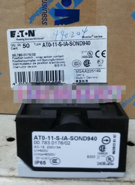 1PCS Eaton Moeller AT0-11-S-IA-SOND940 Position Switch