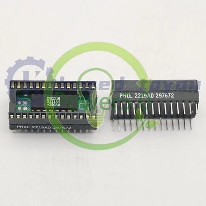 1PCS DALLAS DS1216C DIP-28 SmartWatch RAM DS1216B/C/D/H RH ~