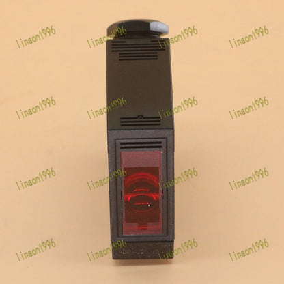 Omron E3JM-R4M4-US Photoelectric Switch - OMRON