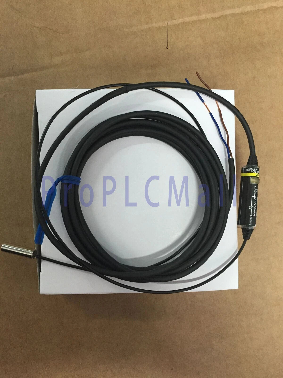 OMRON E2EC-C1R5D1 Proximity Sensor E2ECC1R5D1 Free Shipping 1PCS