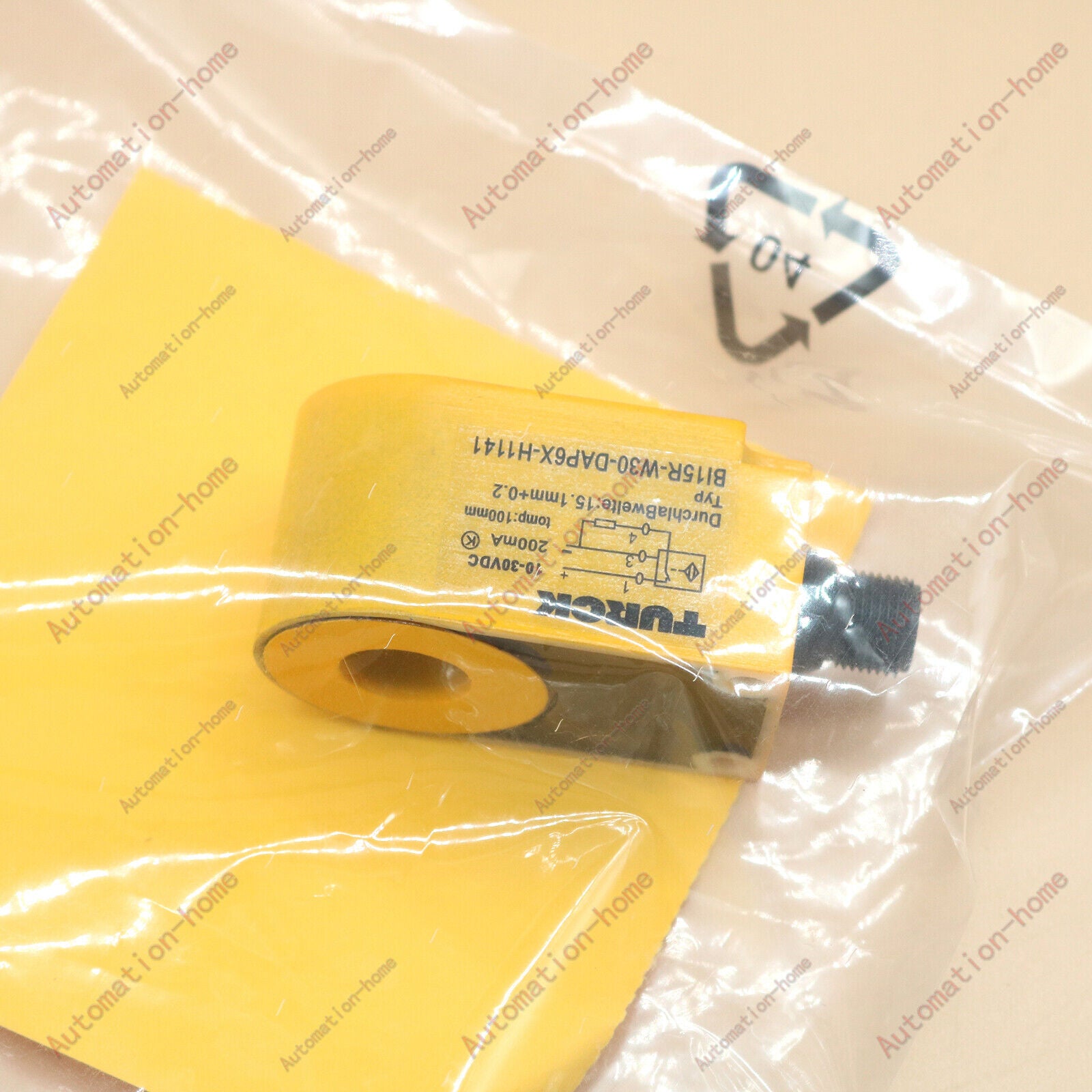 New 1Pc Bi15R-W30-DAP6X-H1141 proximity sensor spot stock - TURCK