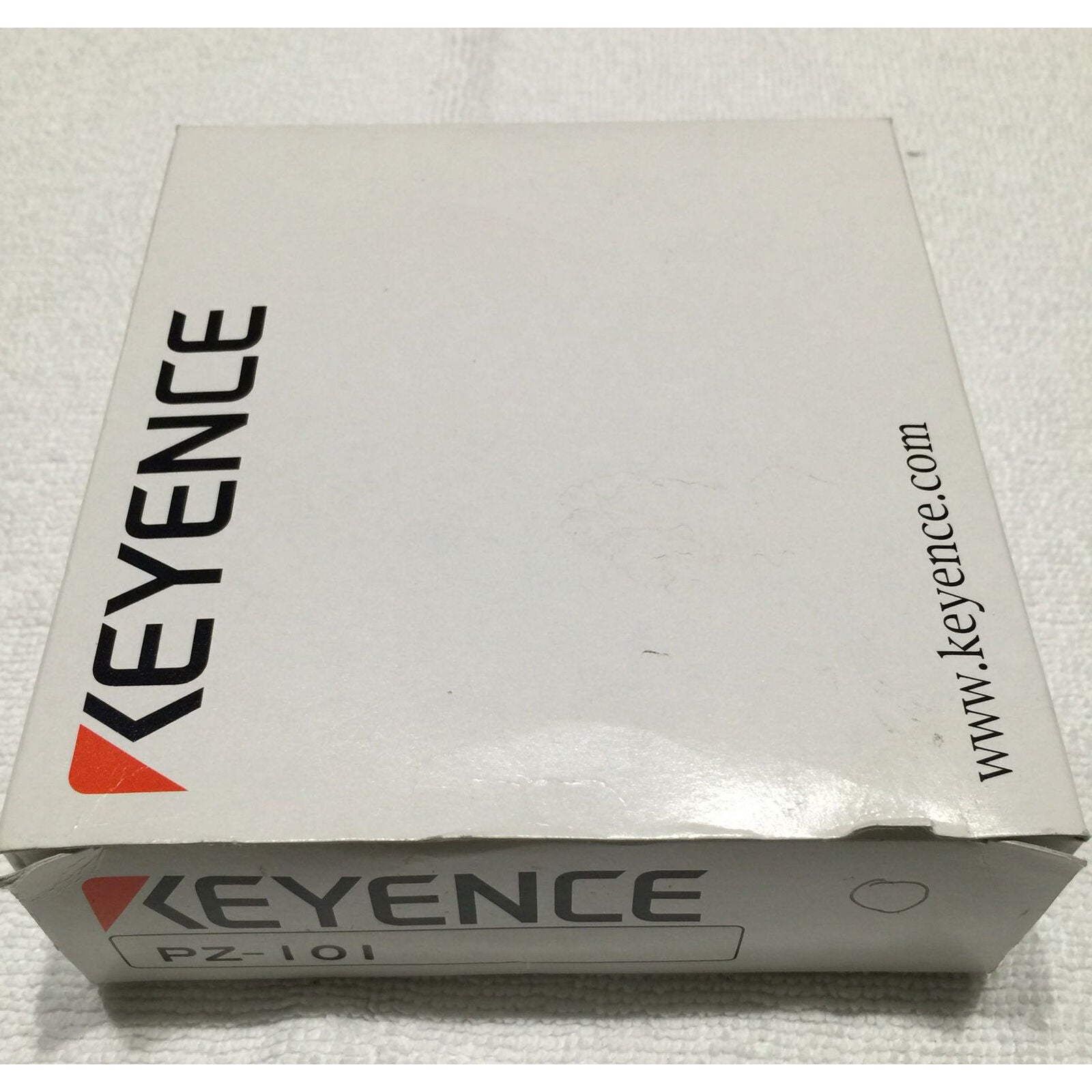 KEYENCE PZ-101 Photoelectric Sensor In Box Fast Ship - KEYENCE