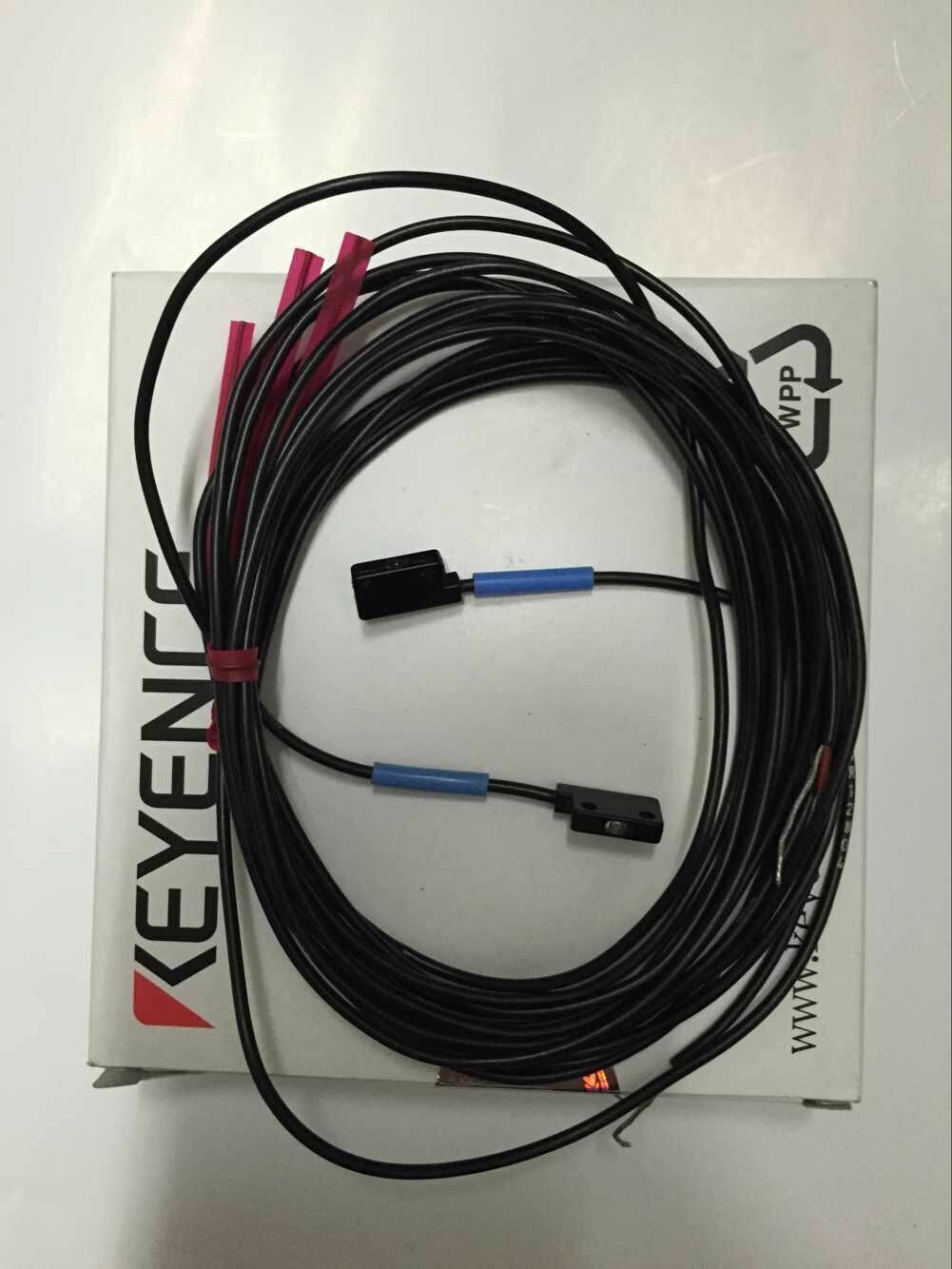 KEYENCE Separated Photoelectric Sensor PS-52C - KEYENCE