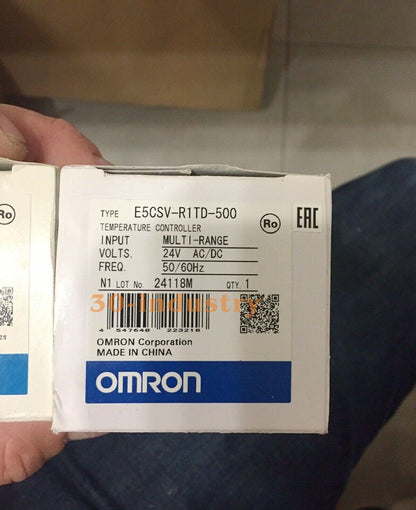 Omron E5CSV-R1TD-500 Thermostat 24V 50/60HZ - 1PC - OMRON