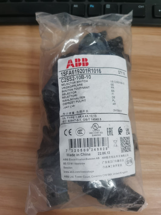 10PCS/1Bag  ABB C2SS2-10B-10 1SFA619201R1016 Selector Switches Black