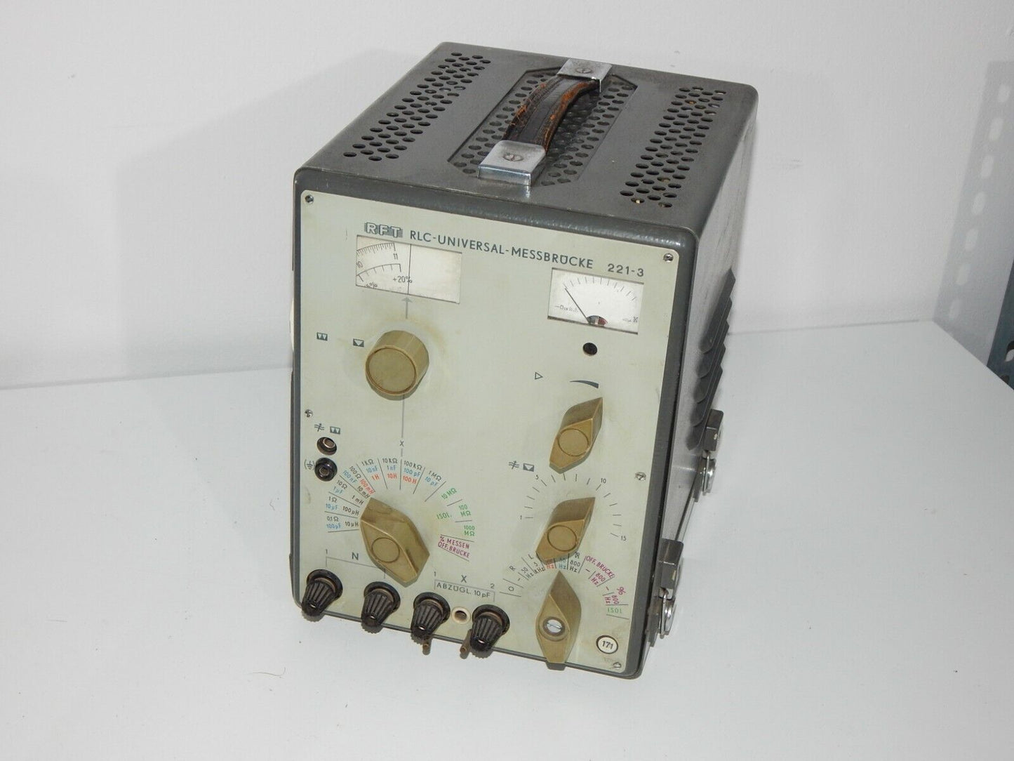 used Measuring device RFT RLC bridge universal 221-3 - RFT