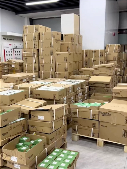 New 1PCS Schneider LC1D95BD Contactor - Fast Delivery - SCHNEIDER