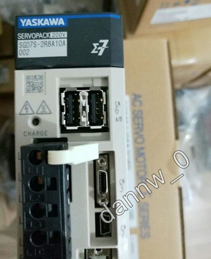Yaskawa SGD7S-2R8A10A002 AC Servo Motor Drive New in Box - YASKAWA