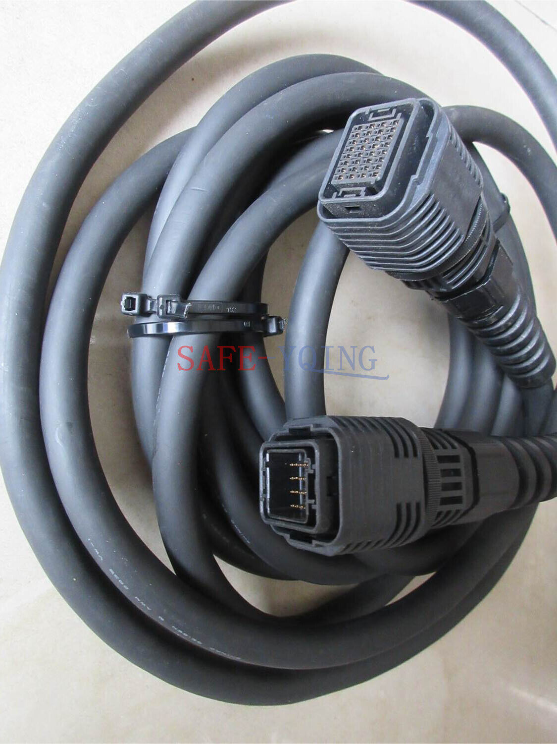 used 1PC GP3000H-CBLSD-5M Connecting Cable 5M - OMRON